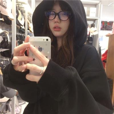 另一个波琳家的女孩